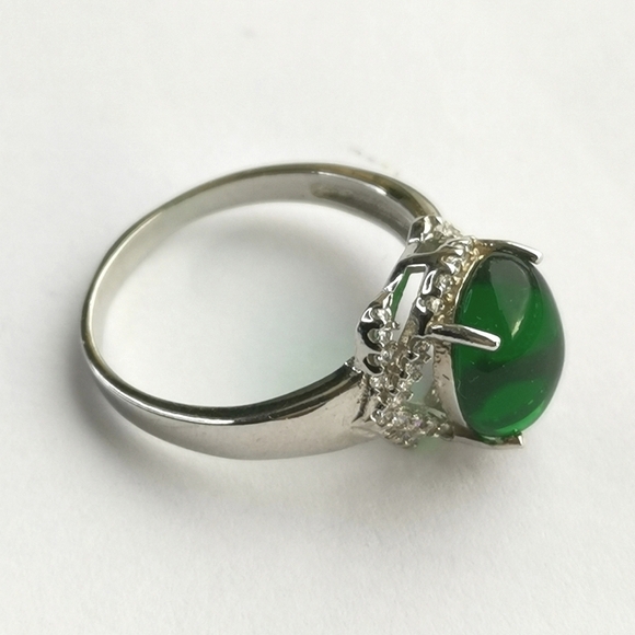 Nwt Cabochon Green Onyx White sapphire ring size 8 in Sterling Silver - Picture 7 of 10